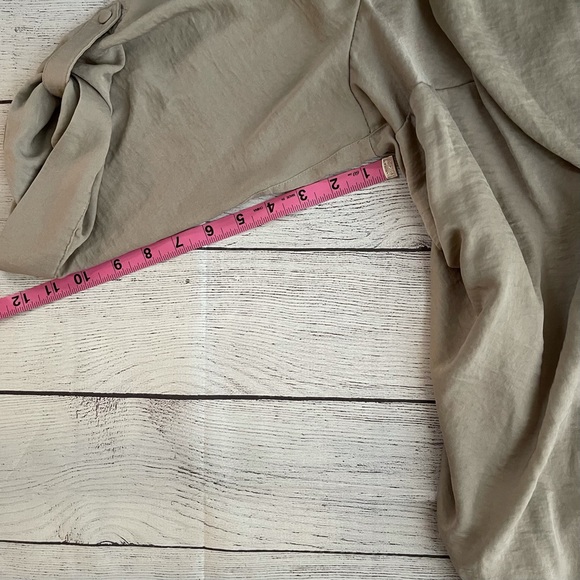 Torrid Top - Picture 12 of 16